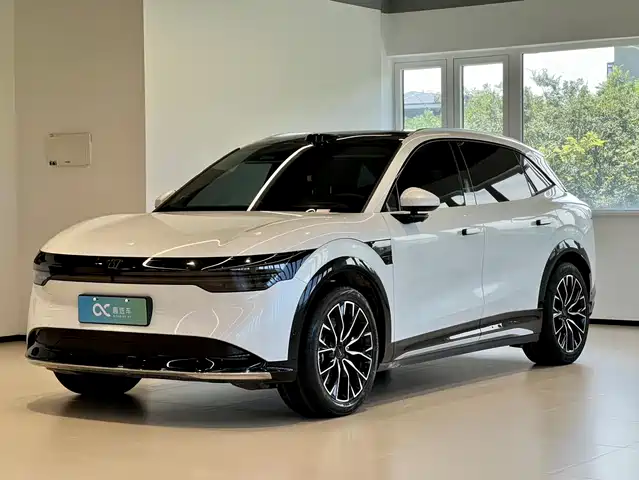 2025 Zeekr 7X