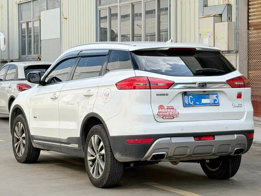 Geely Boyue — миниатюра 9