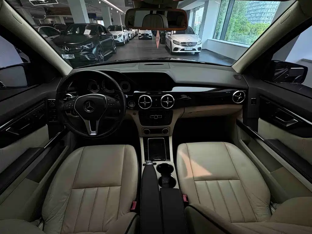 Mercedes-Benz GLK-Class — миниатюра 13