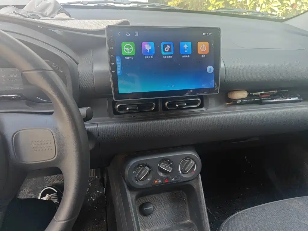 Wuling Hongguang EV — миниатюра 14