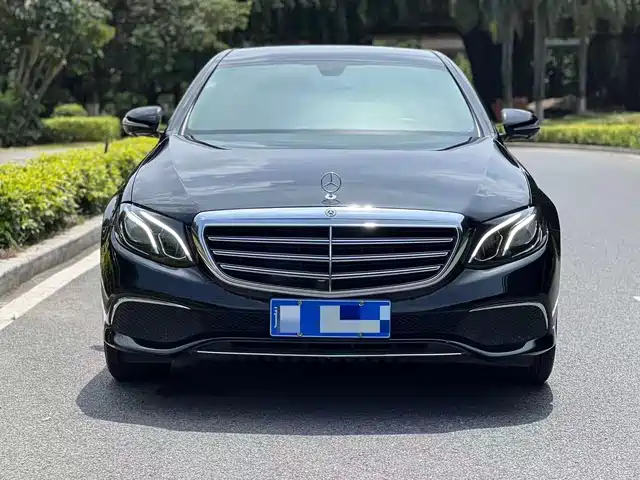 MERCEDES-BENZ  E CLASS 2019
