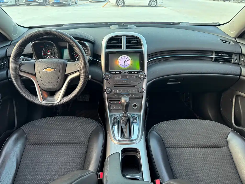 Chevrolet Malibu — миниатюра 12