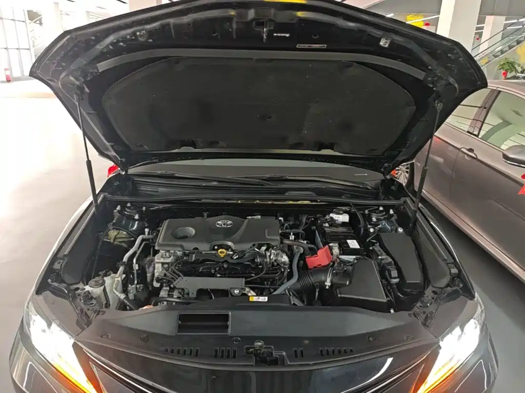 Toyota Camry — миниатюра 20