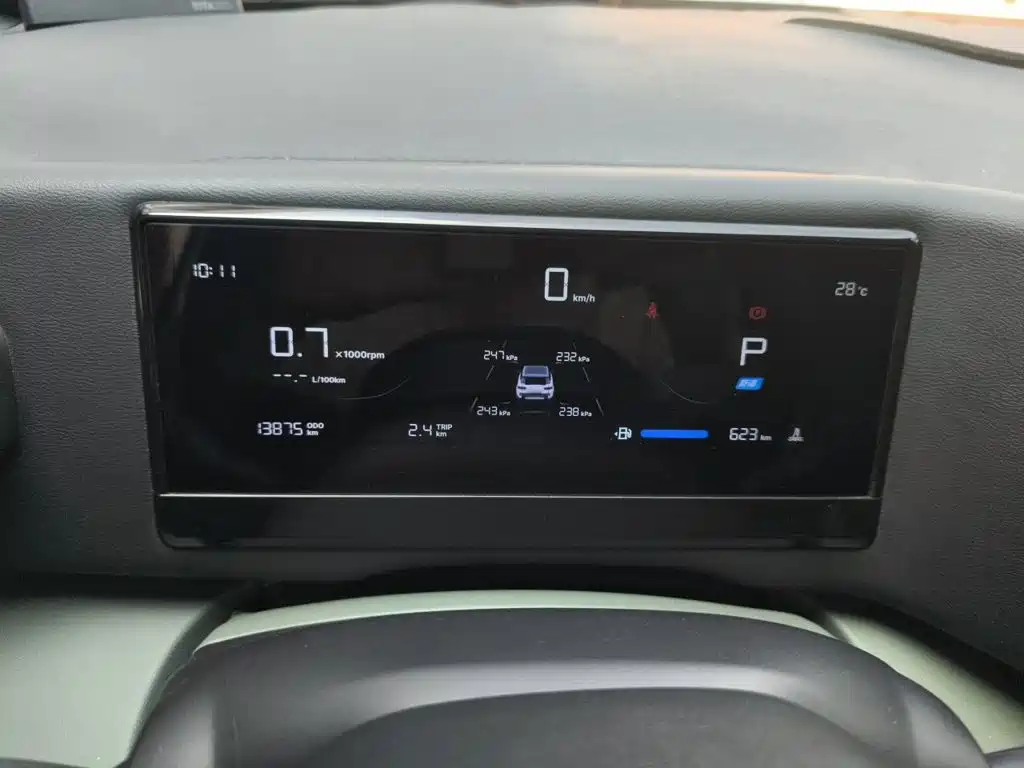 Geely Cowboy — миниатюра 12