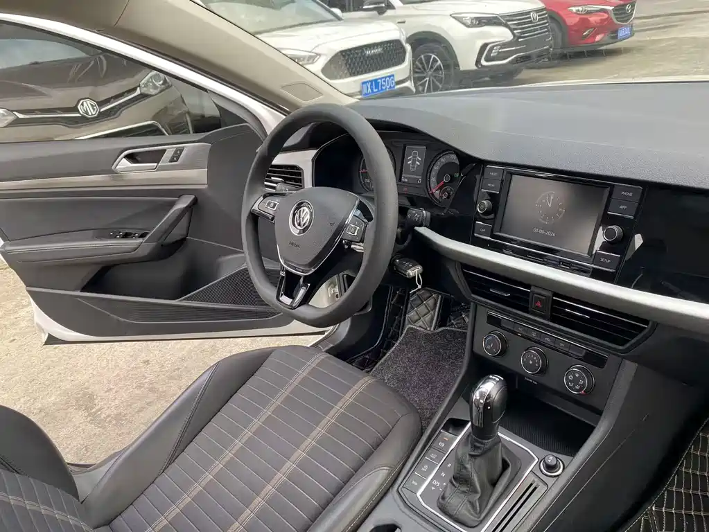 Volkswagen Lavida — миниатюра 9