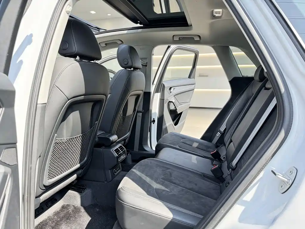 Audi Q3 — миниатюра 9