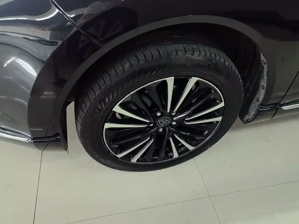Toyota Venza — миниатюра 23