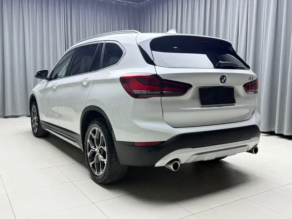 BMW X1 — миниатюра 5