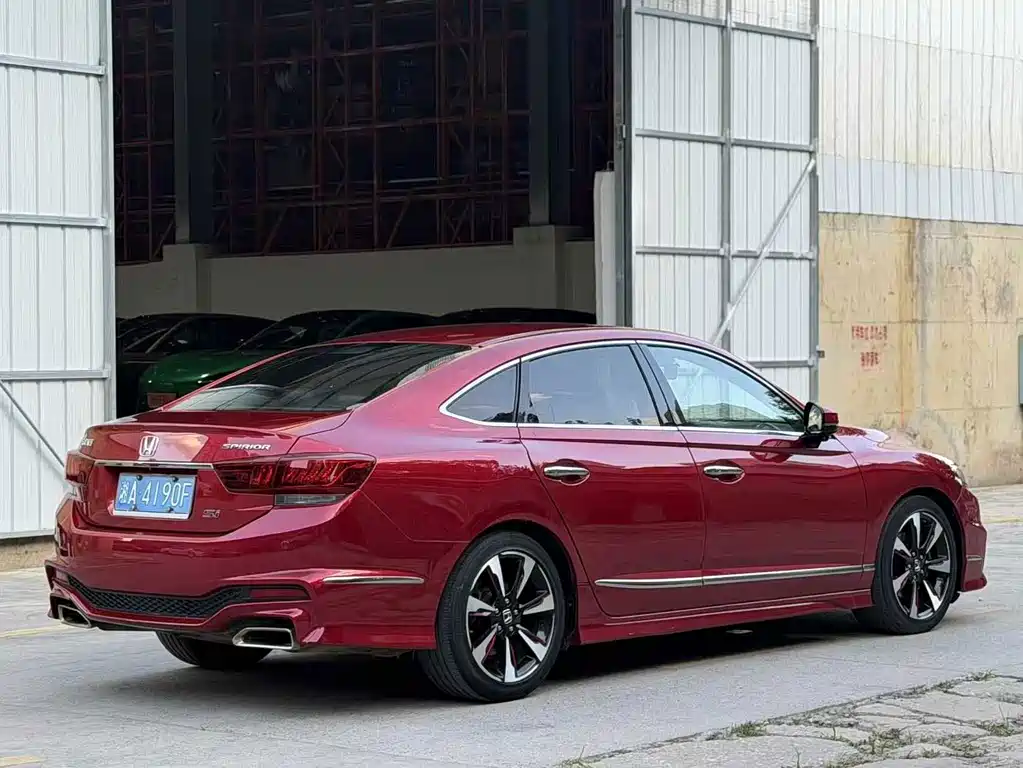 Honda Spirior — миниатюра 9
