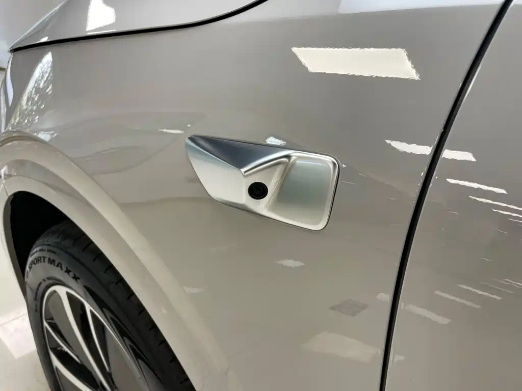 Li Auto Li L6 — миниатюра 29