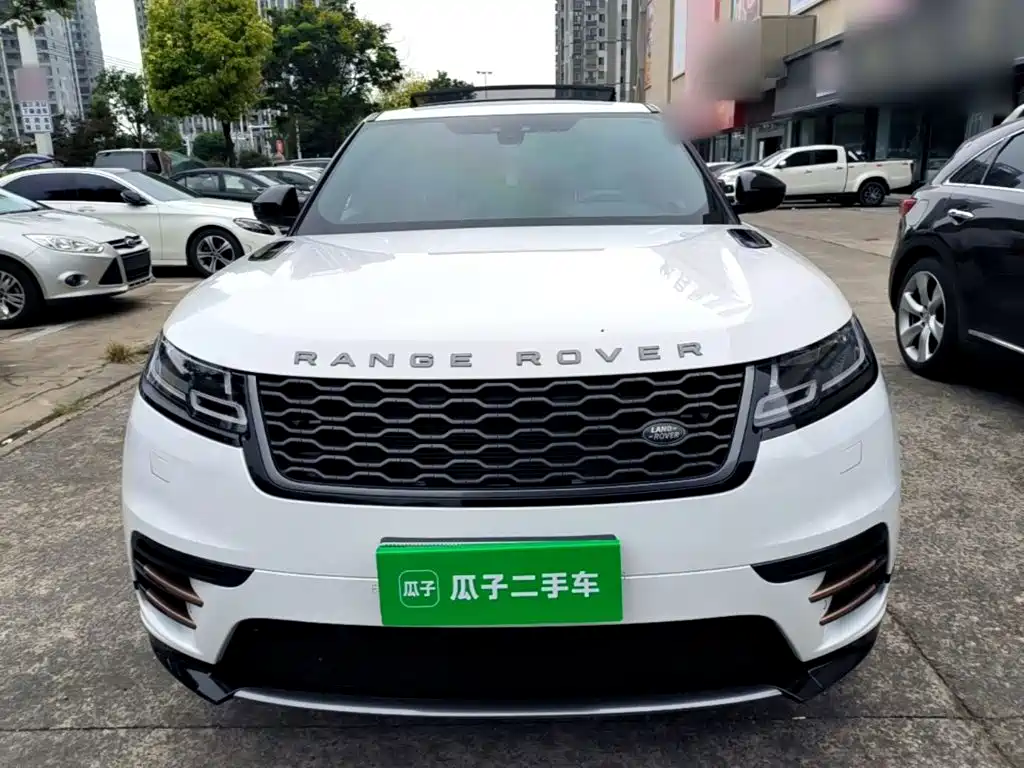 Land Rover Velar — миниатюра 3