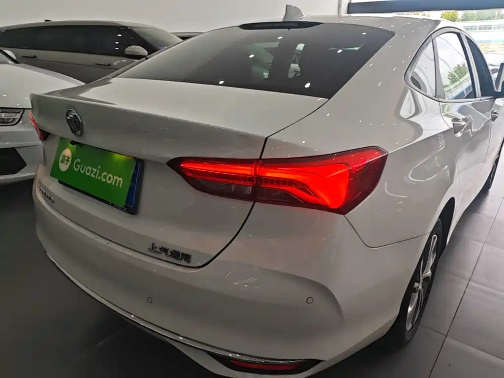Buick Verano — миниатюра 8