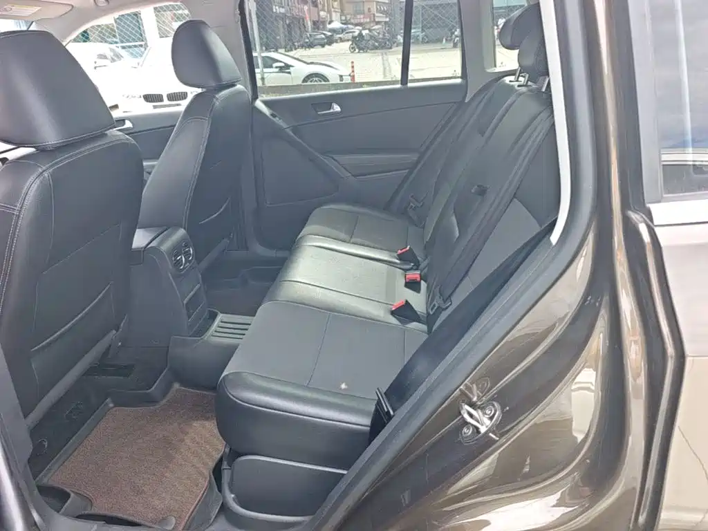 Volkswagen Tiguan — миниатюра 17