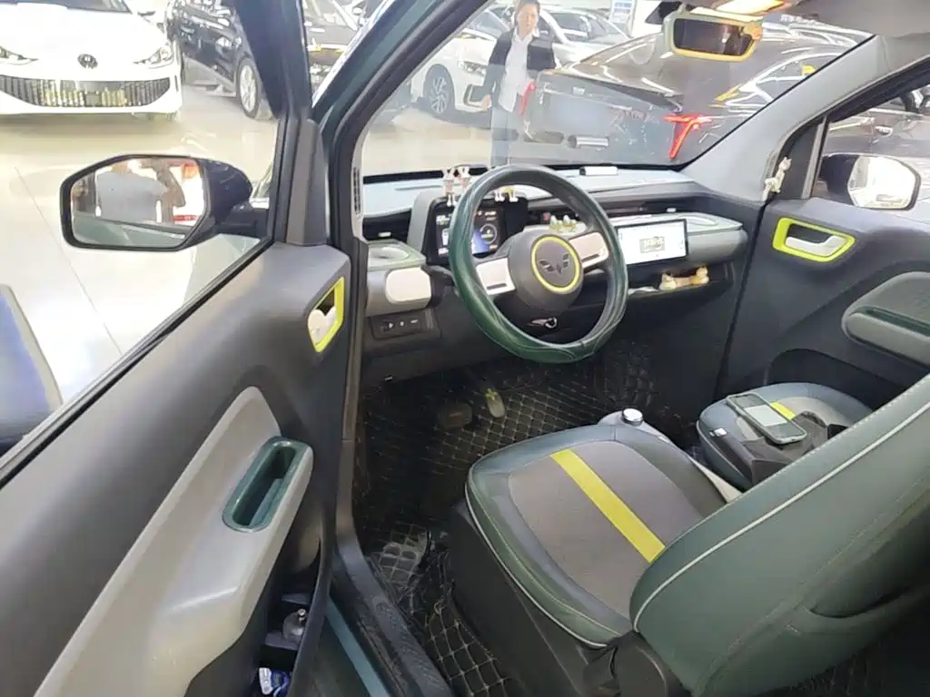 Wuling MINIEV — миниатюра 16