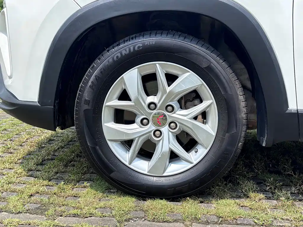 Wuling Hongguang S3 — миниатюра 4