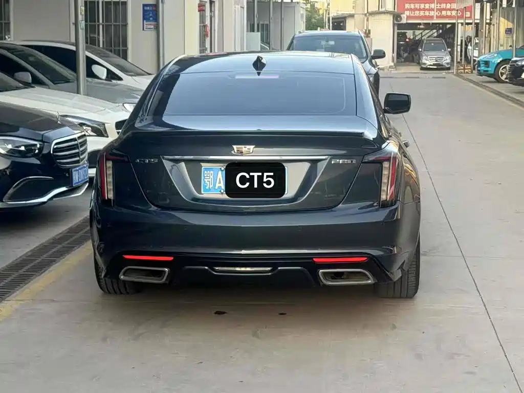 Cadillac CT5 — миниатюра 4