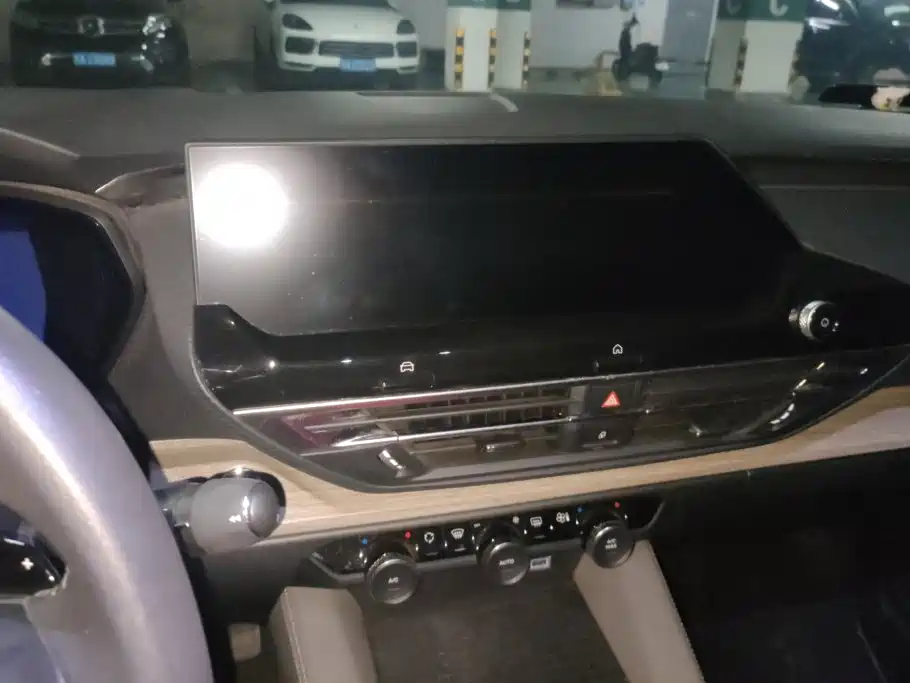 Citroen C5 X — миниатюра 13