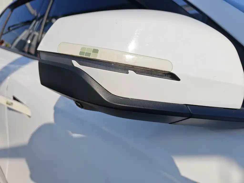 GEELY GALAXY GALAXY E5