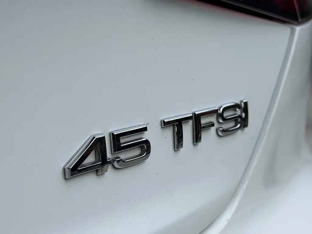 Audi A5 (Import) — миниатюра 8