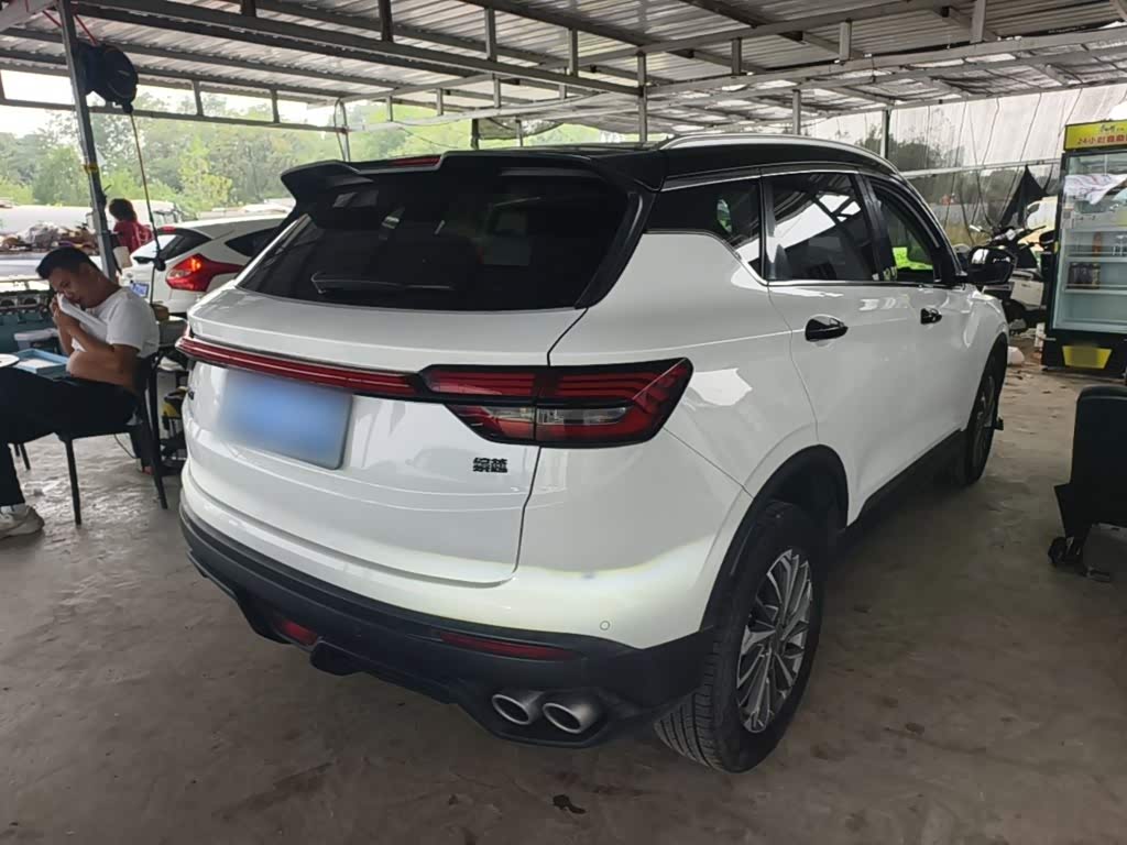 Geely Binyue 1.4 л 2021 г. Белый, пробег 40300 км