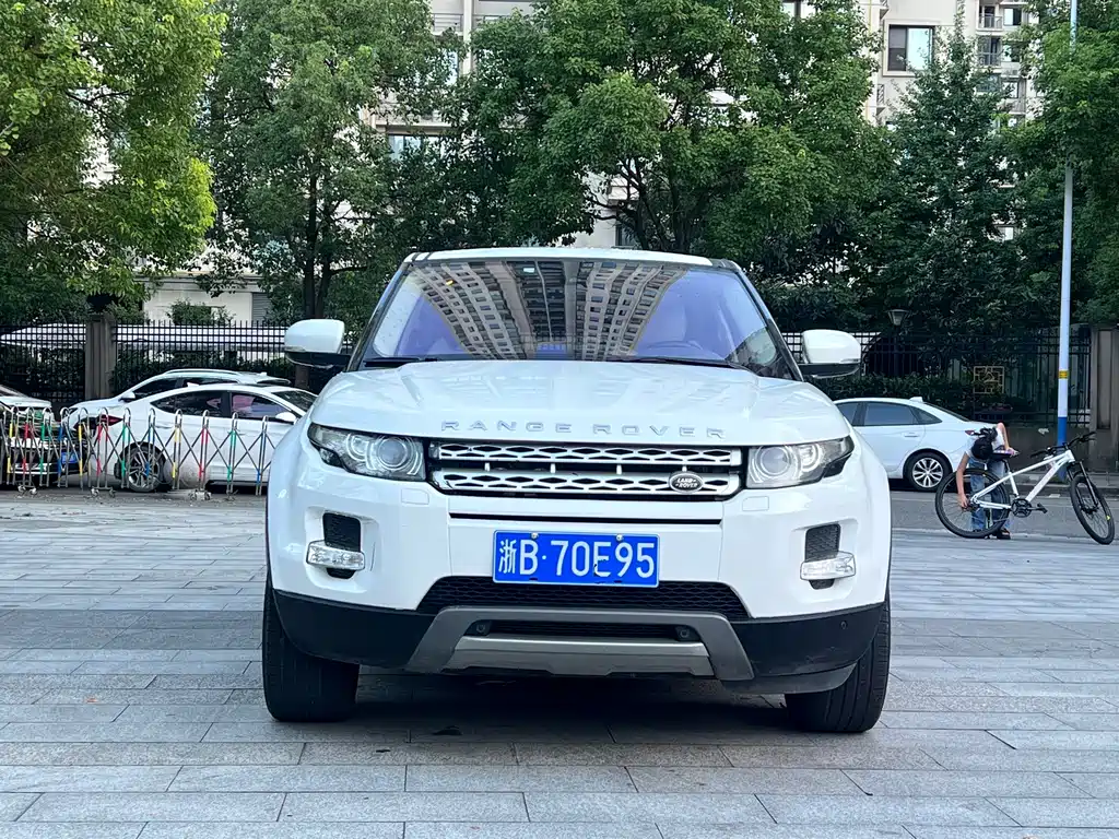 Land Rover Evoque (Import) — миниатюра 3