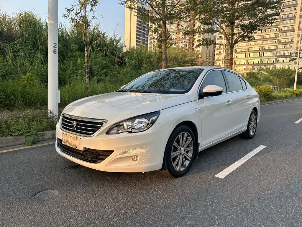 Peugeot 408
