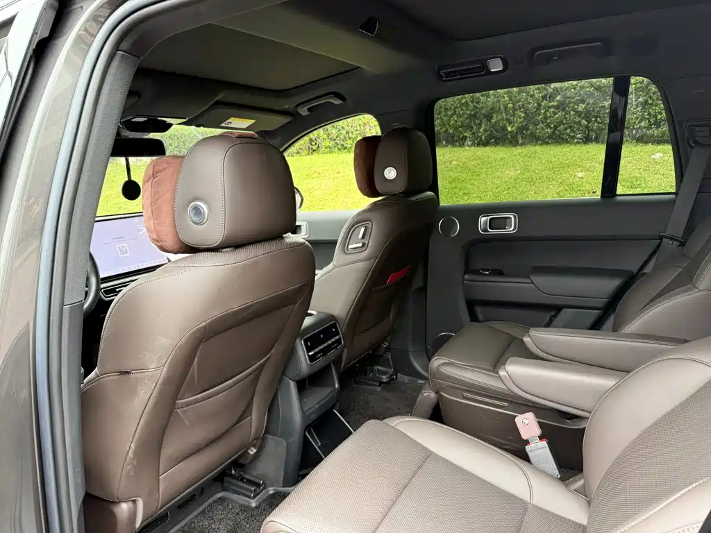 Li Auto Li L8 — миниатюра 11