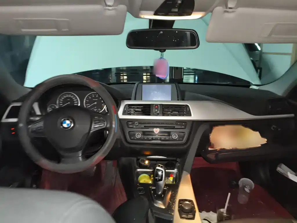 BMW 3 Series — миниатюра 13