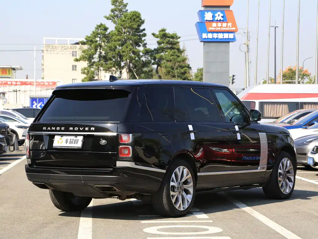 Land Rover Range Rover — миниатюра 24