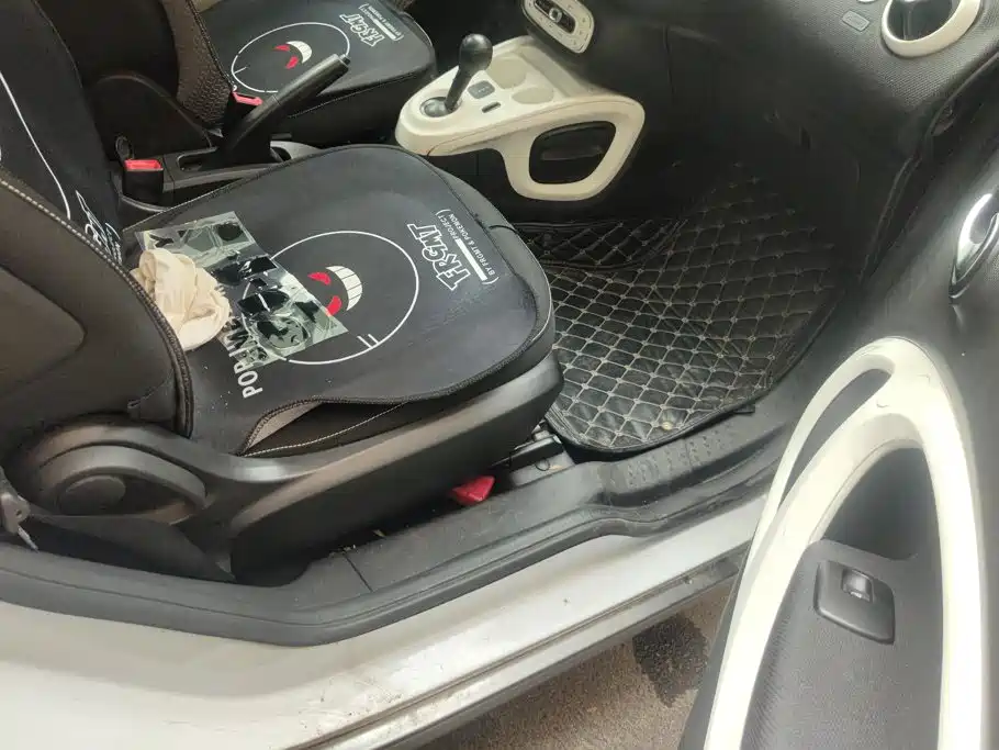 smart Smart Fortwo — миниатюра 8