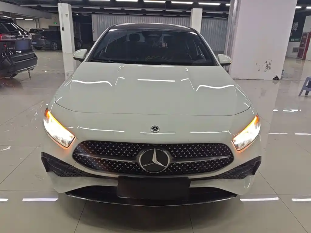 Mercedes-Benz A-Class — миниатюра 3