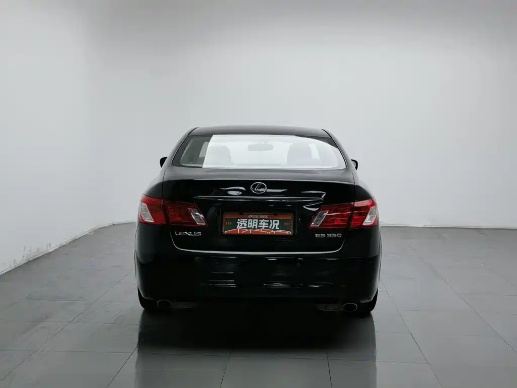 Lexus ES — миниатюра 4
