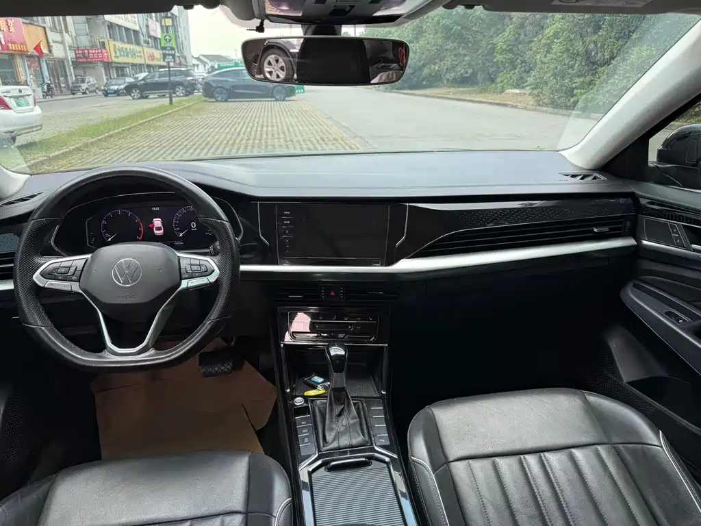 Volkswagen Passat — миниатюра 5