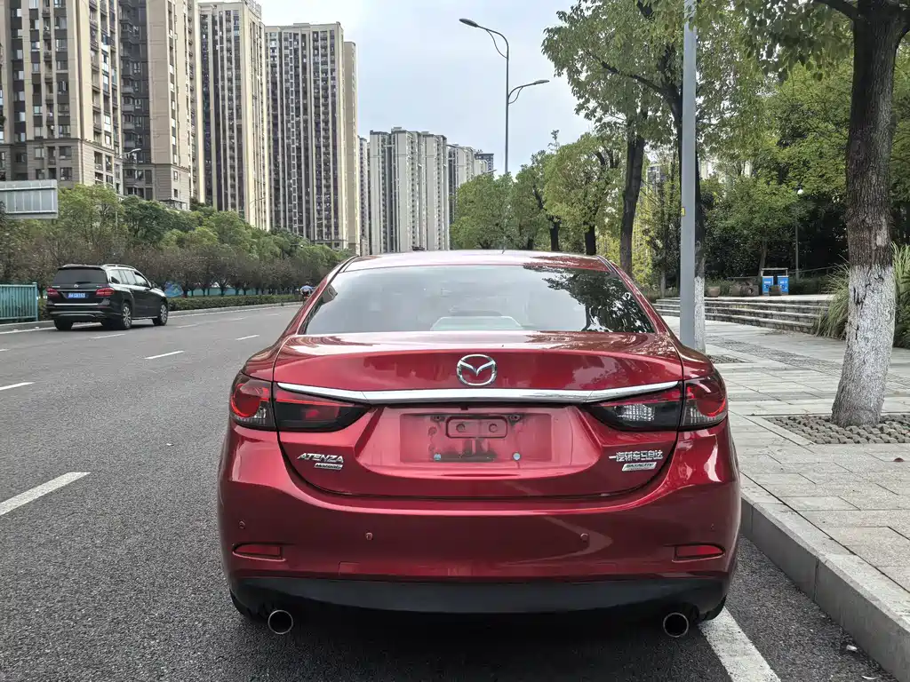 Mazda Atenza — миниатюра 8