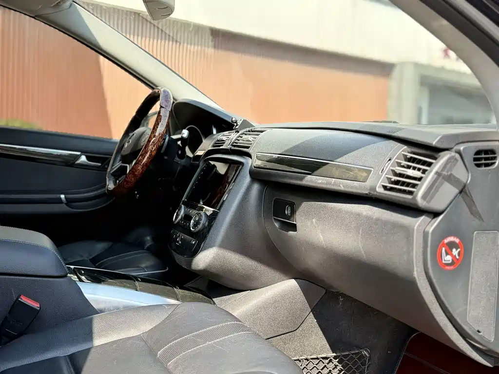 Mercedes-Benz R-Class — миниатюра 5