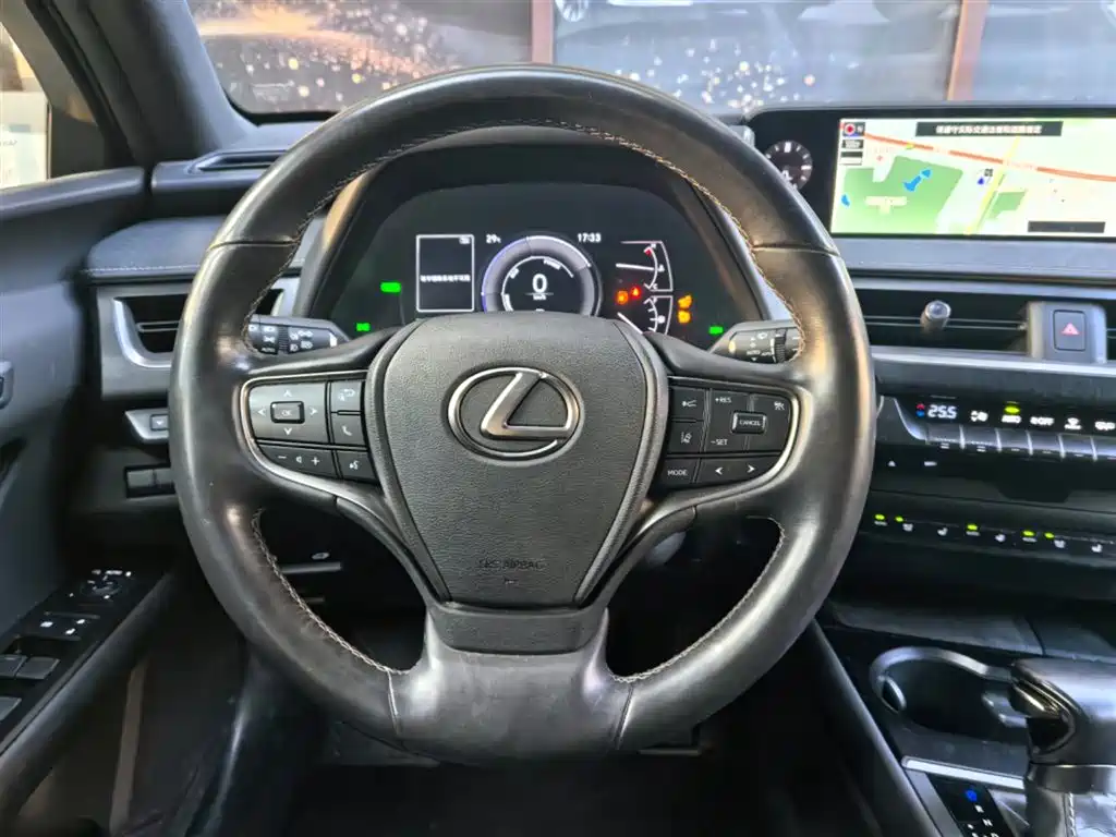 Lexus UX — миниатюра 25