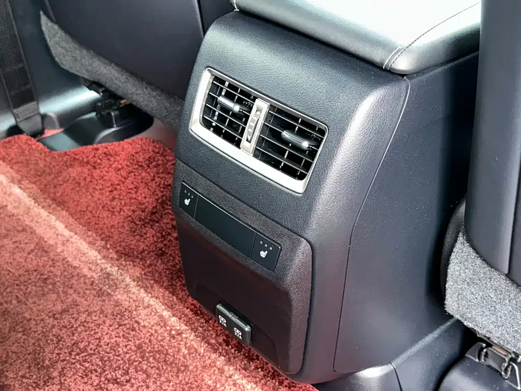 Lexus RX — миниатюра 13