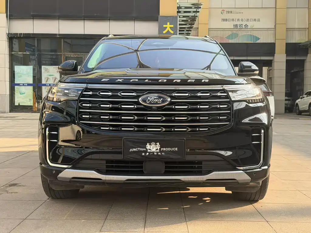 Ford Explorer — миниатюра 2