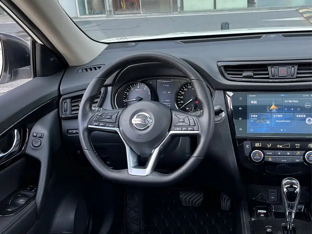 Nissan X-Trail — миниатюра 17