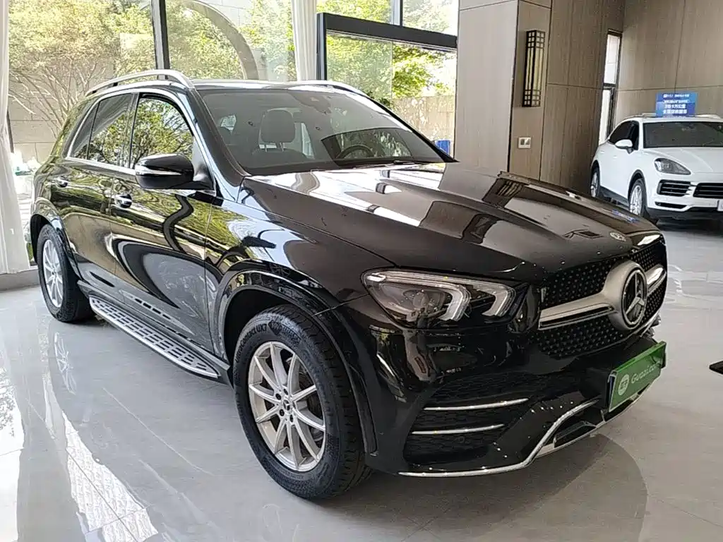Mercedes-Benz GLE (Import) — миниатюра 4
