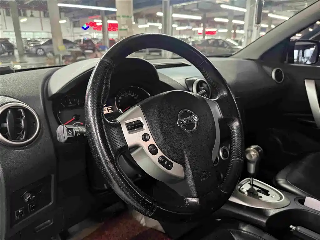 Nissan Qashqai — миниатюра 7