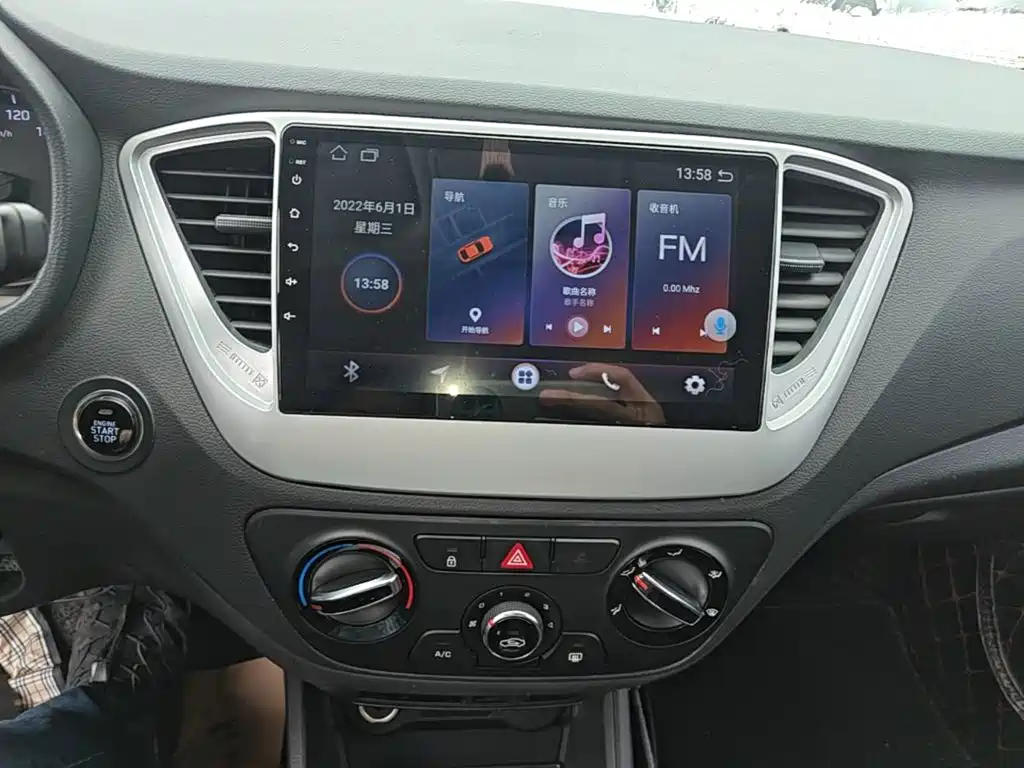 Hyundai Verna — миниатюра 13
