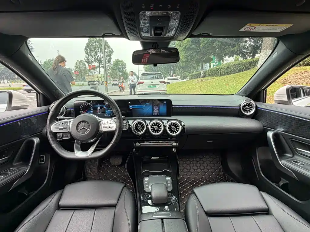 Mercedes-Benz A-Class — миниатюра 13