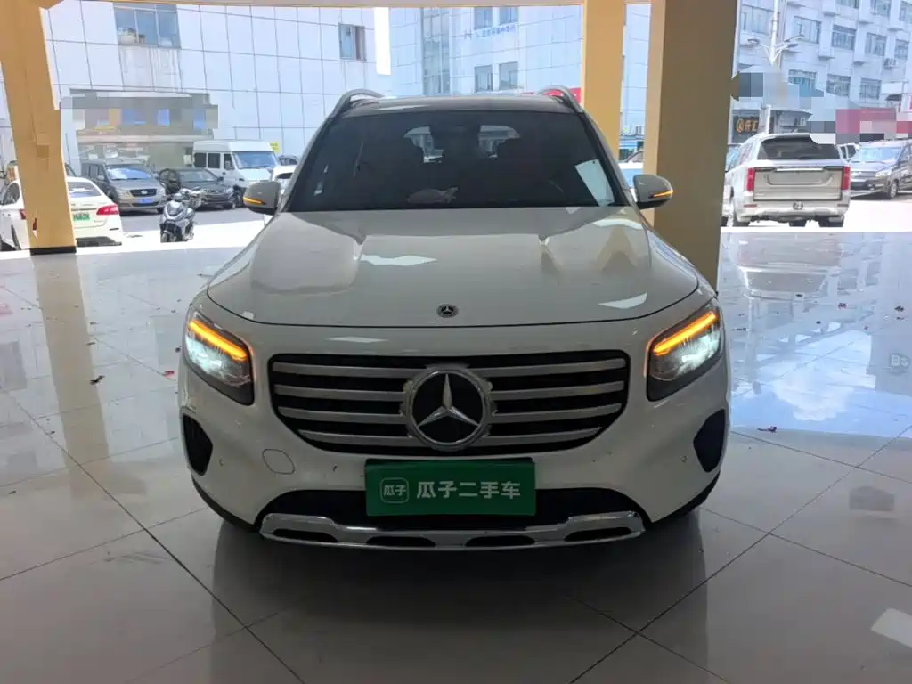 Mercedes-Benz GLB — миниатюра 3