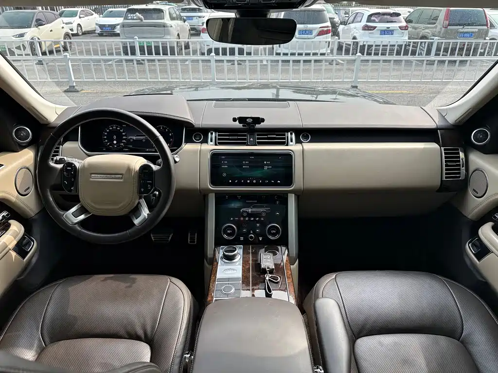 Land Rover Range Rover — миниатюра 7