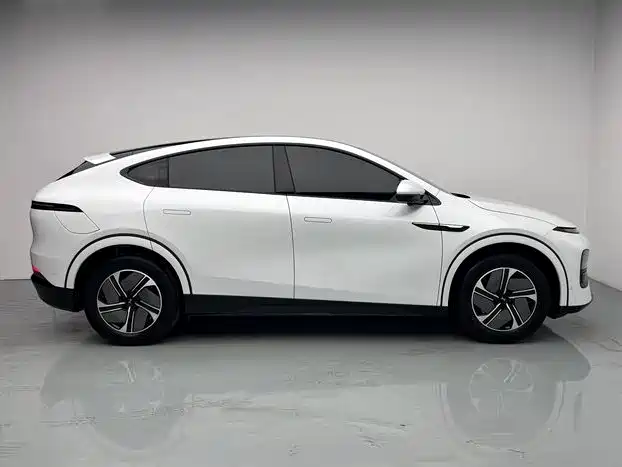 XPeng G6 — миниатюра 2