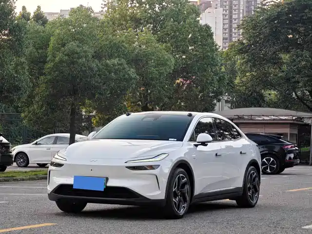 2024 Nio L60