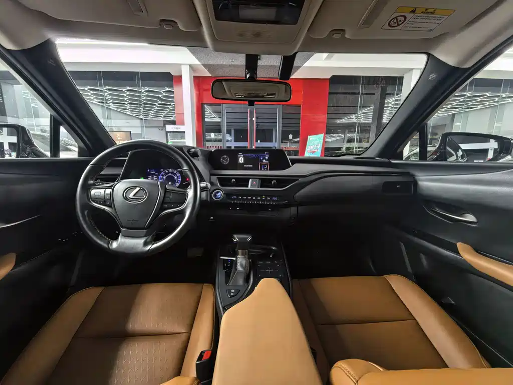 Lexus UX — миниатюра 21