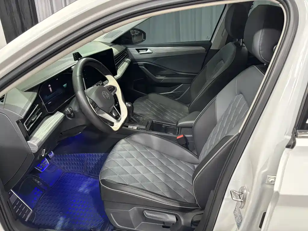 Volkswagen Sagitar — миниатюра 7