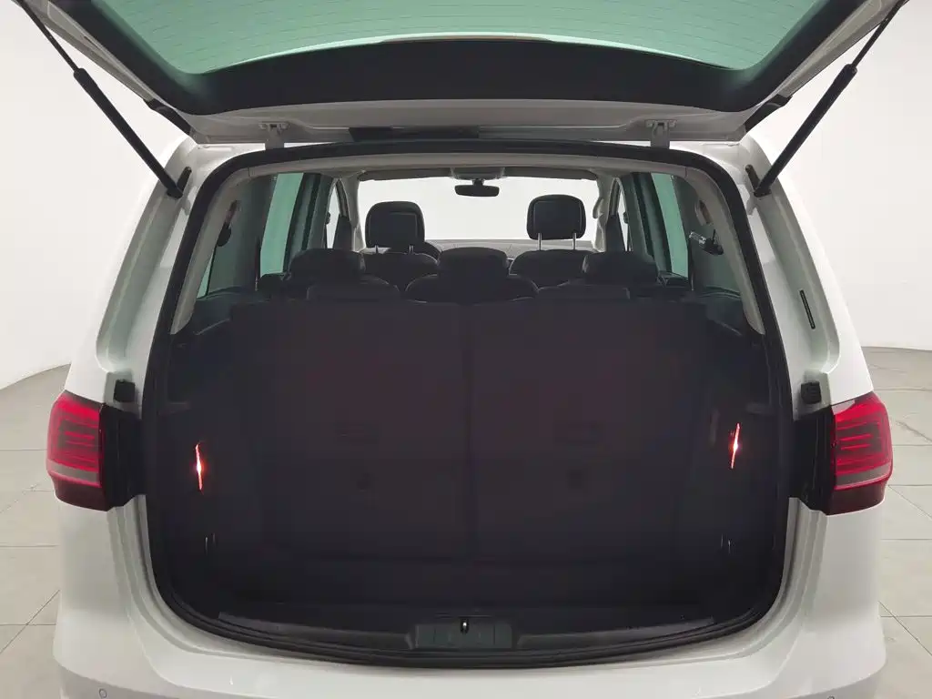 Volkswagen Sharan — миниатюра 16